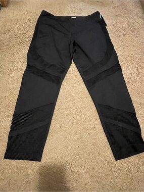 Forever 21 black mesh leggings with diagonal mesh panels, size L